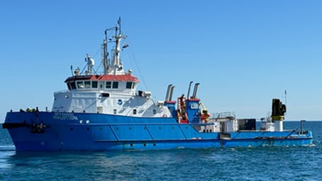 offshore service vessel