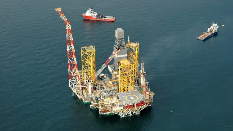 offshore Shah Deniz Alpha platform