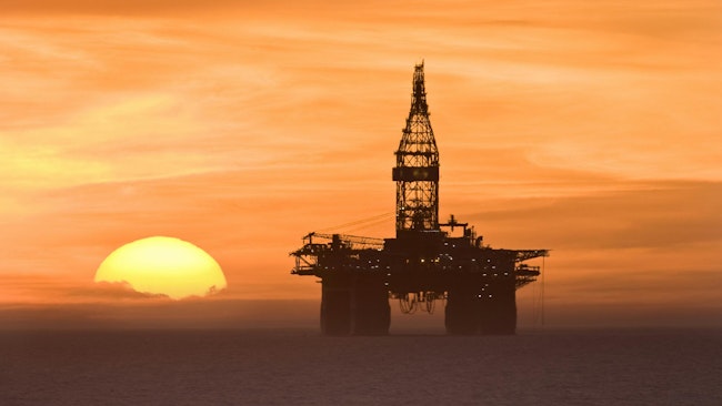 Sixth-generation semisubs face declining rig values