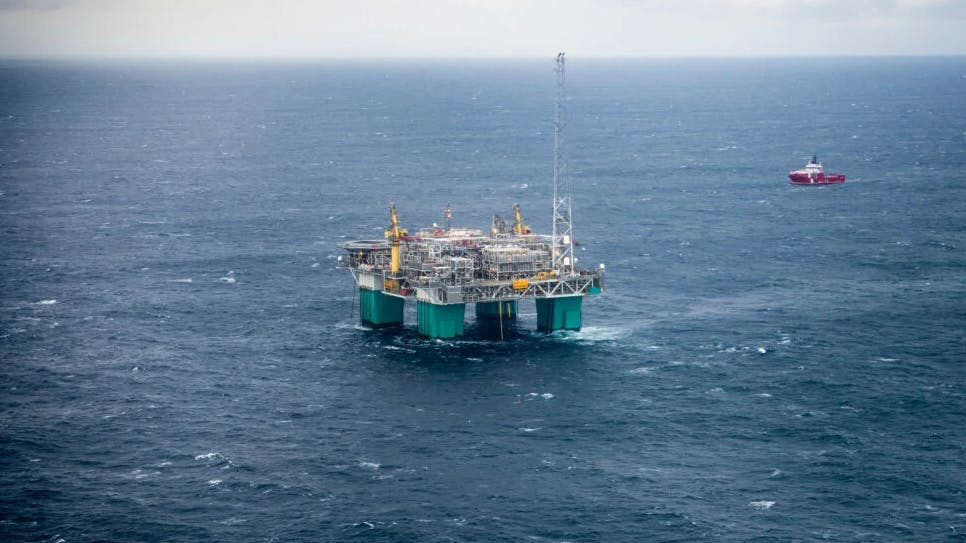 Gj&oslash;a semisubmersible production platform in the Norwegian North Sea