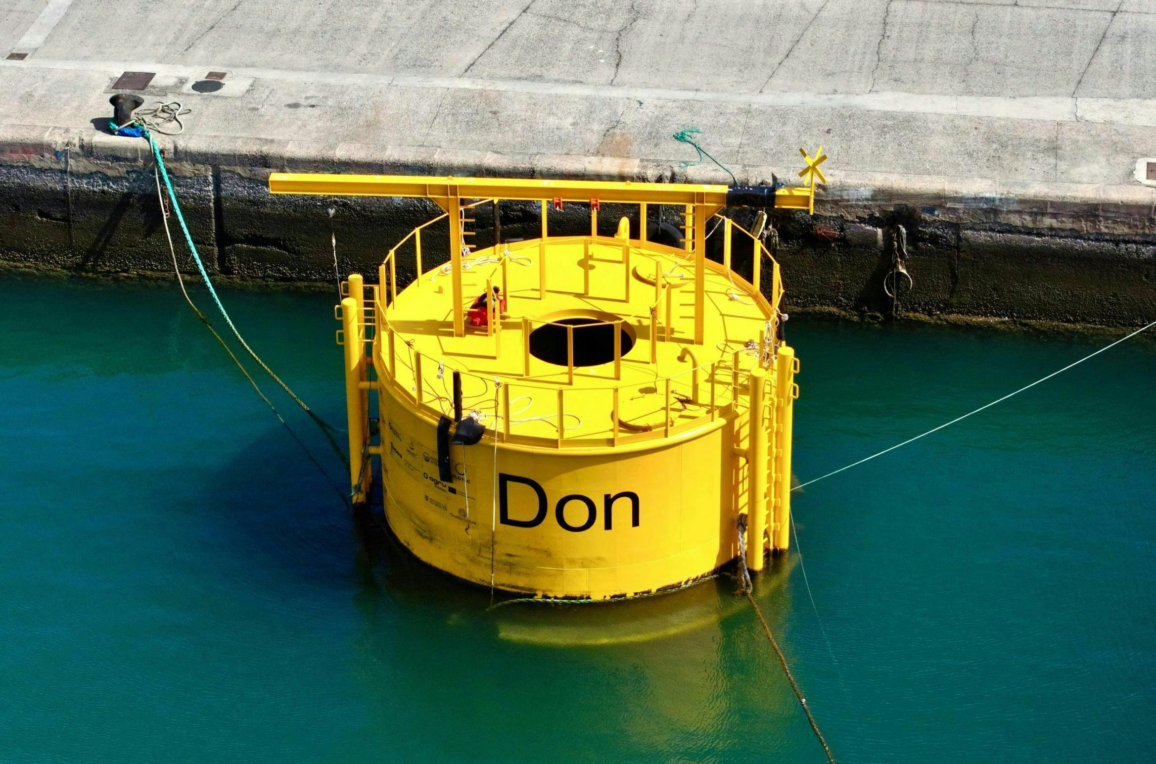 Storm-resistant prototype for OTEC