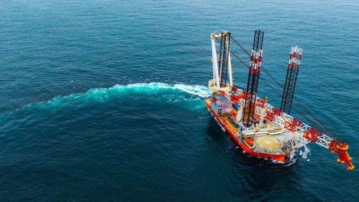 Huisman to supply third leg encircling crane for offshore wind turbine vessel