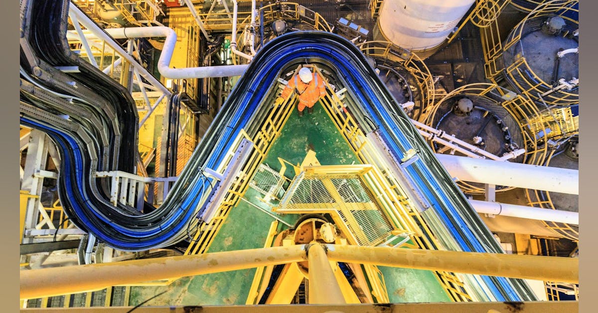 Azfen to build topsides for Caspian Sea compression platform | Offshore ...