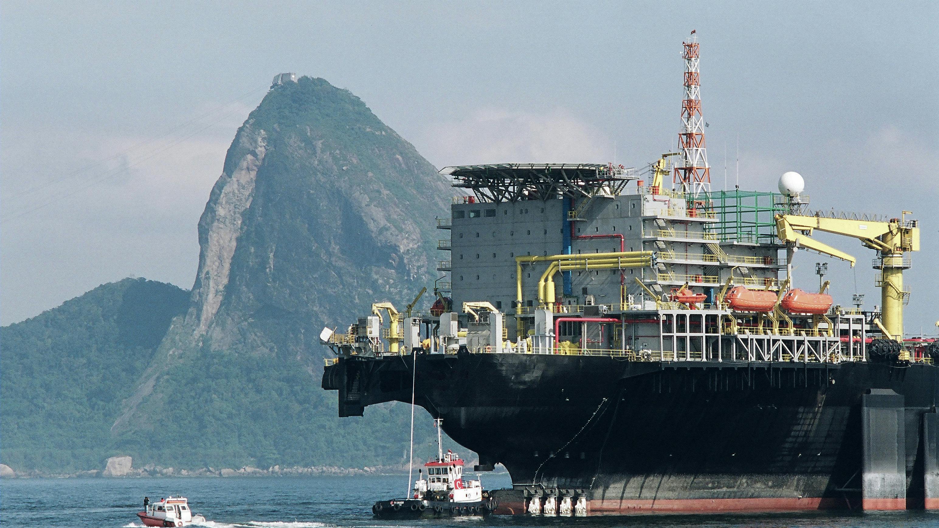 FPSO fleet correlations: topsides weight vs. processing capacity