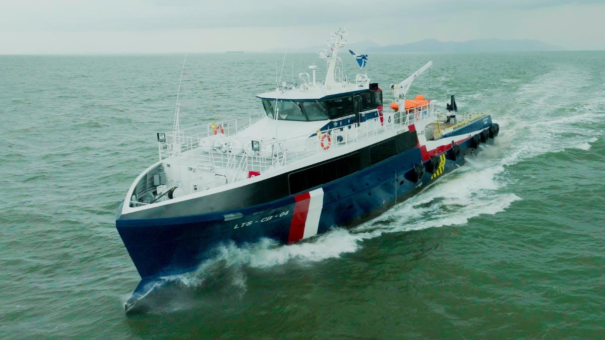 Strategic Marine delivers two Fast Crew Boats to NMDC LTS