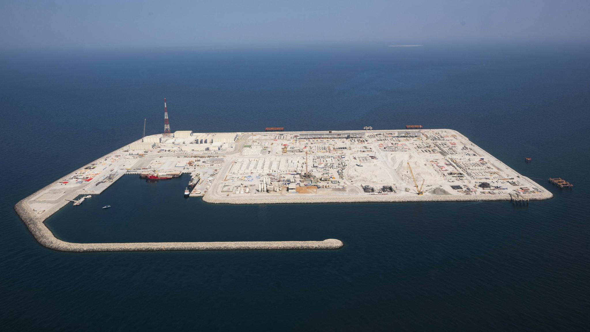 Hail and Ghasha island under construction