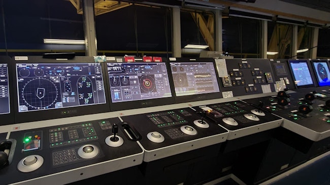 Drillship Navigation Bridge DP System