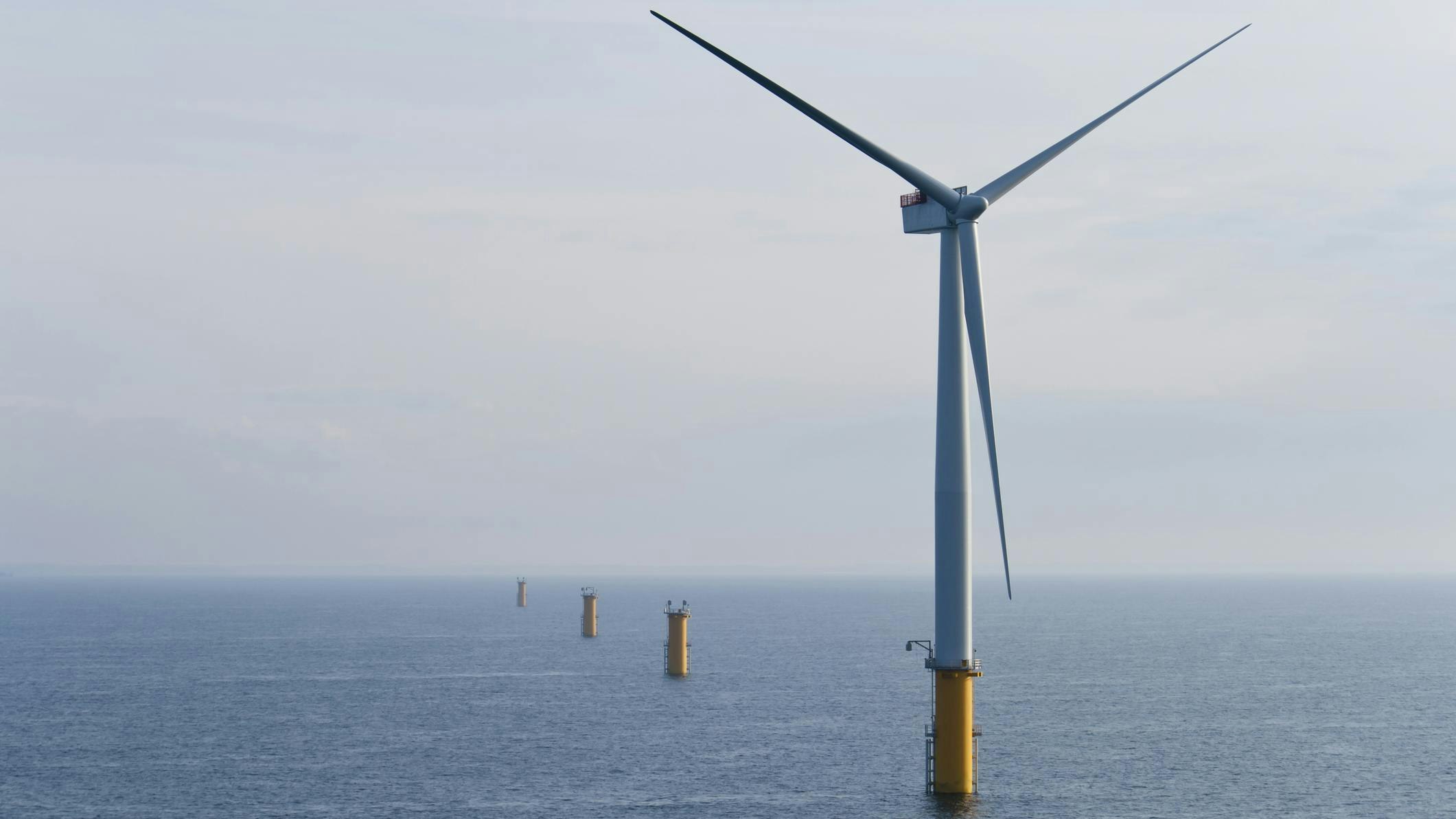 offshore wind construction