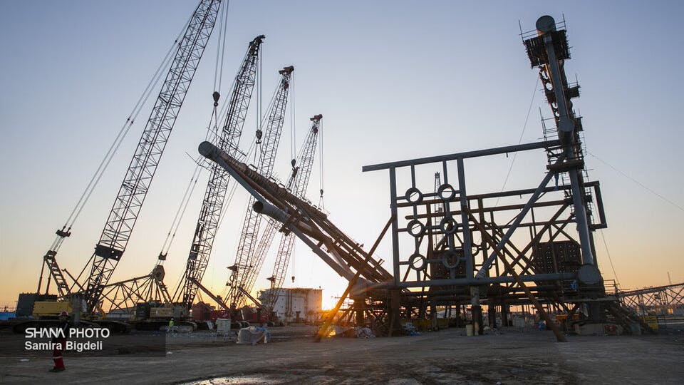 Farzad B gas field&rsquo;s first offshore platform nears completion at 93%