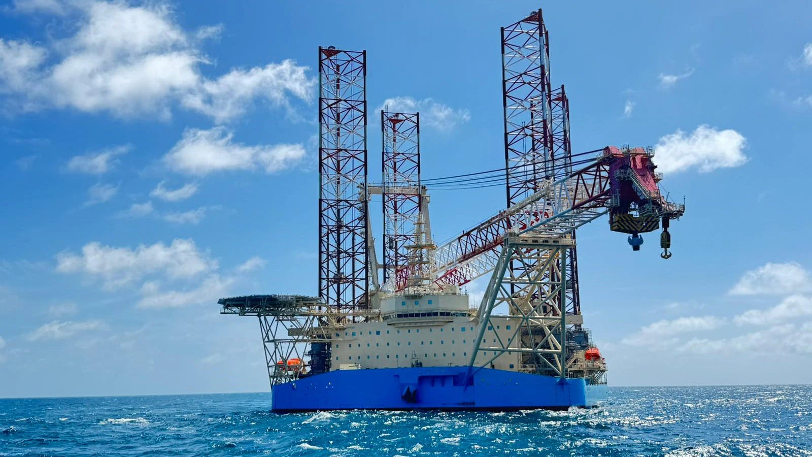 Seatrium WTIV sea trial