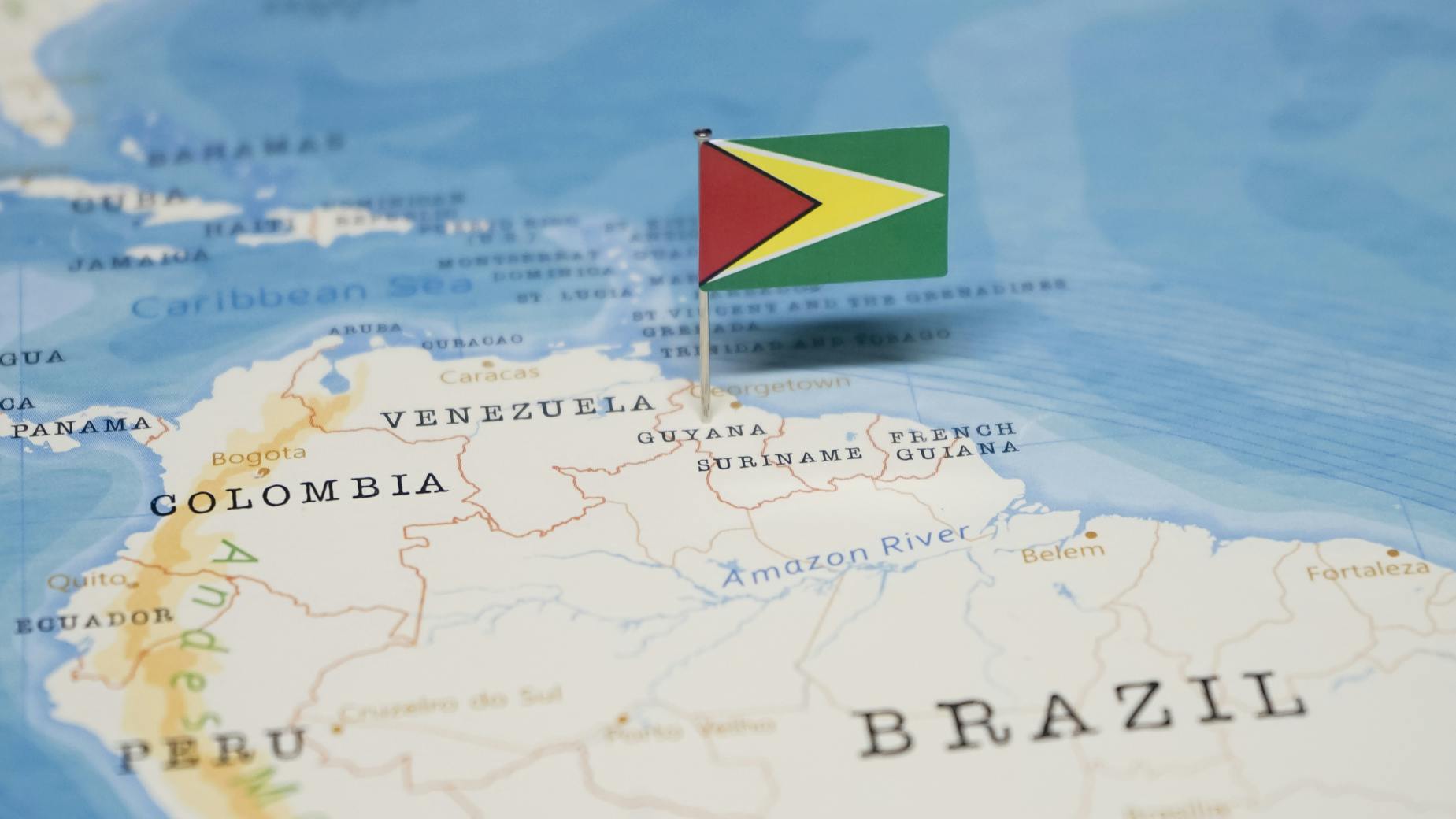 Guyana map and flag