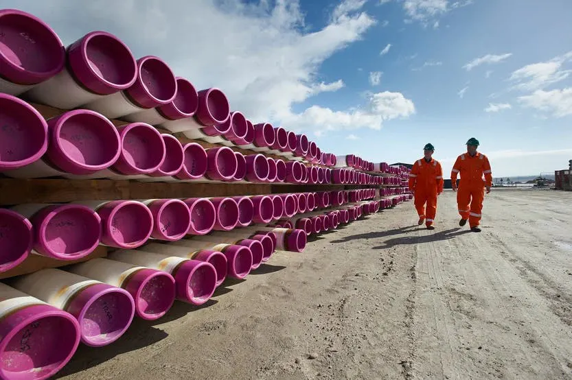 Vallourec oil gas line pipes