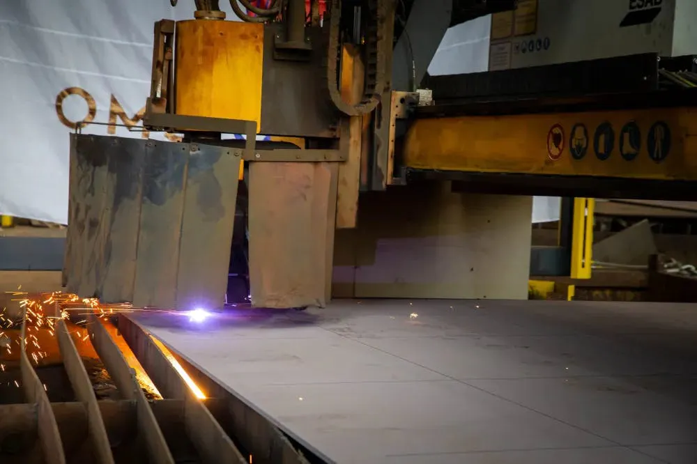 Steel-cutting marks start of construction for first OMS fibre-optic cable-laying vessel