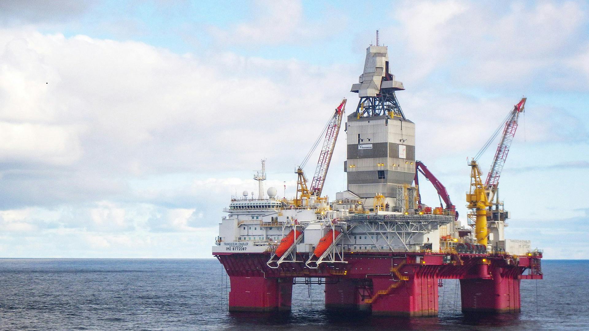 Transocean Enabler offshore drilling rig