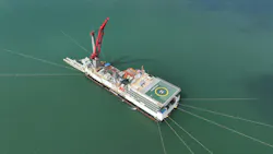 Sandpiper pipelay barge