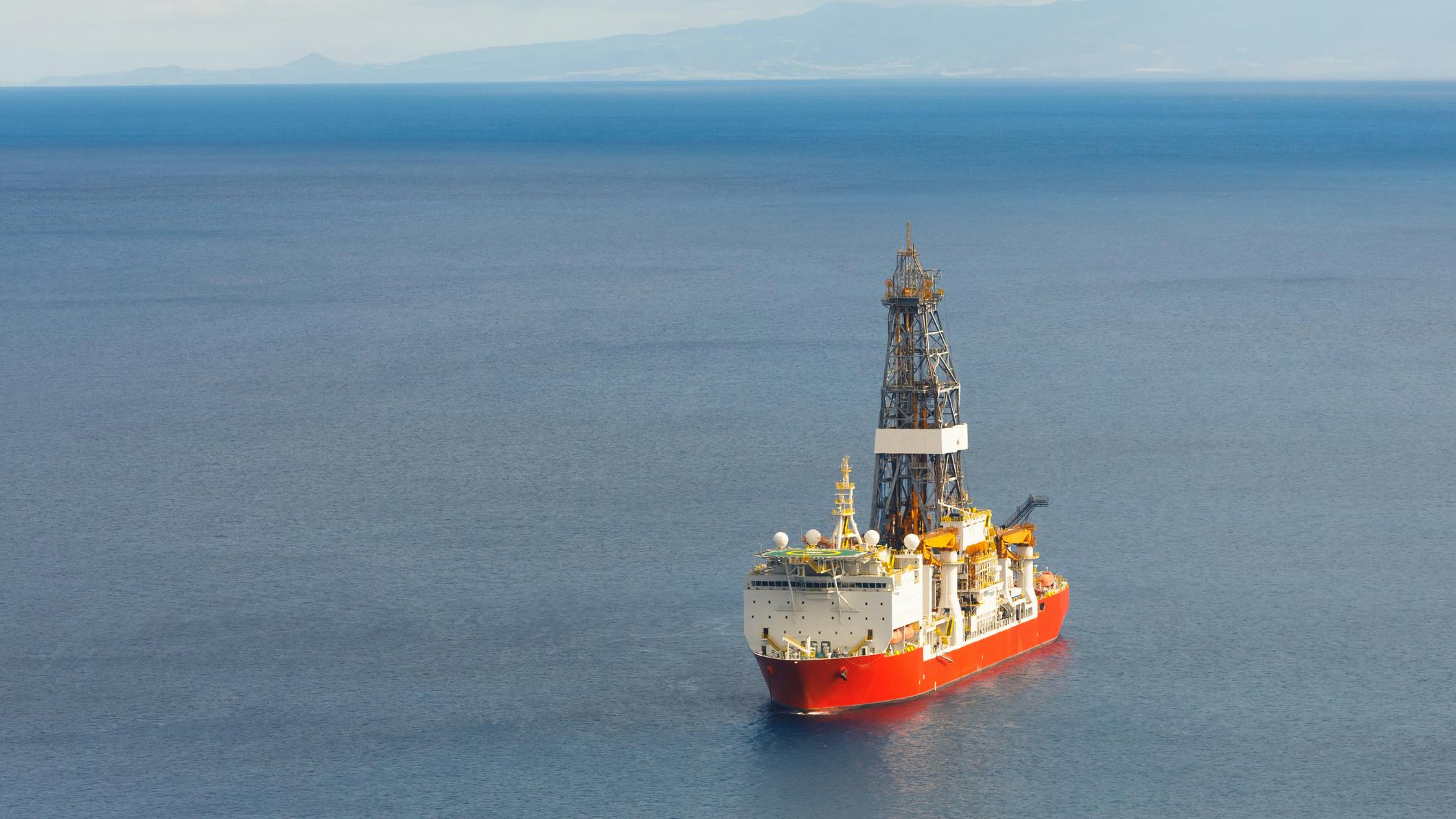offshore drillship