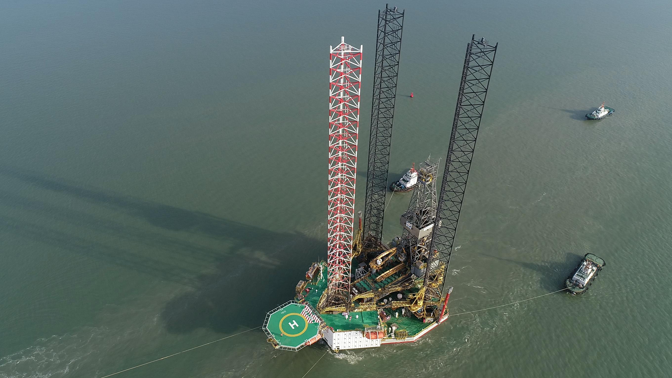 Perro Negro 10 jackup rig