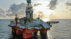 semisubmersible drilling rig Transocean Norge